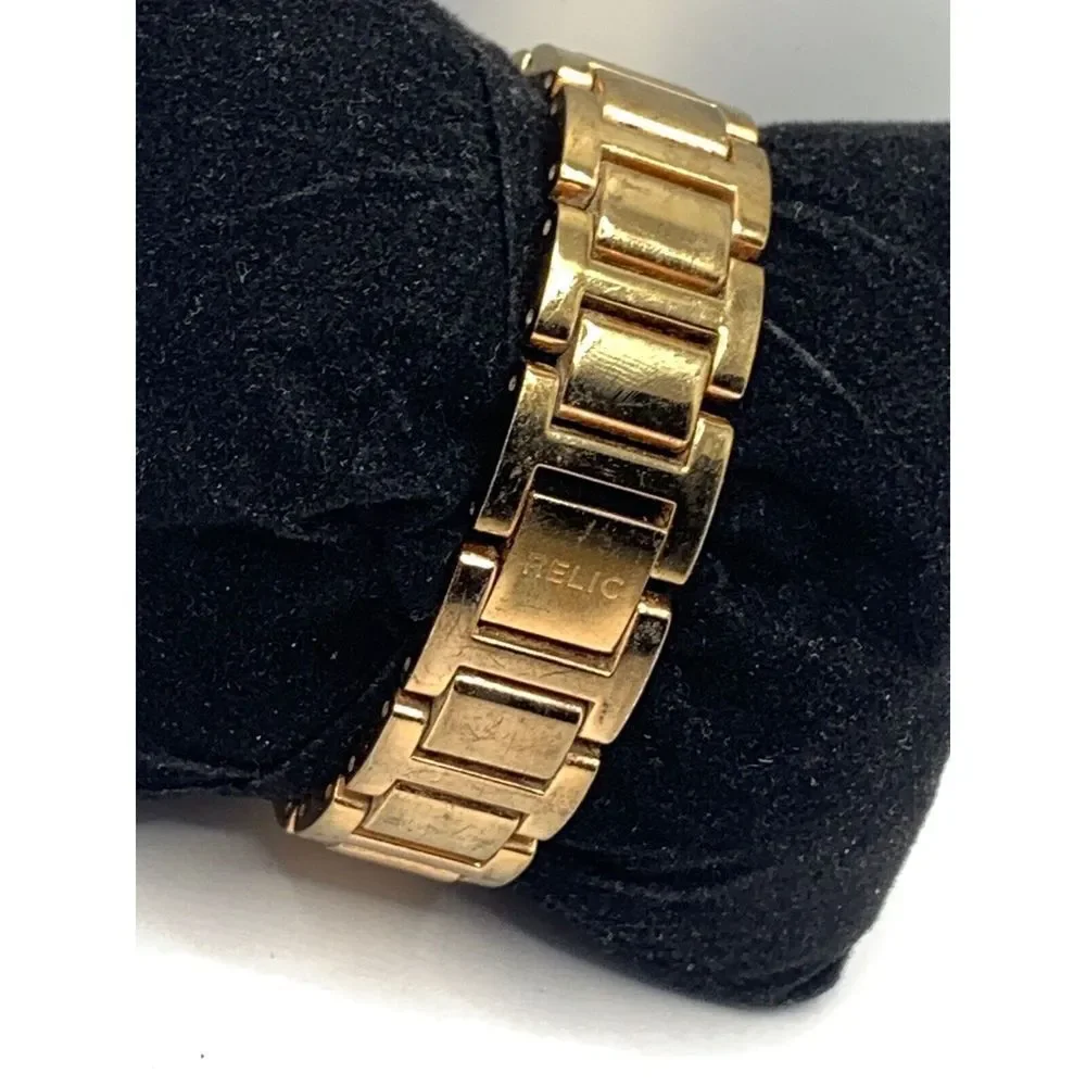 Relic ZR34308 Women's Stainless Steel Analog Rose Gold Dial Quartz Watch JD310